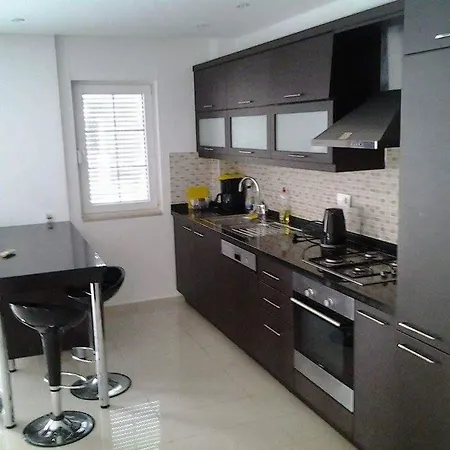 Lilium Garden Apartment